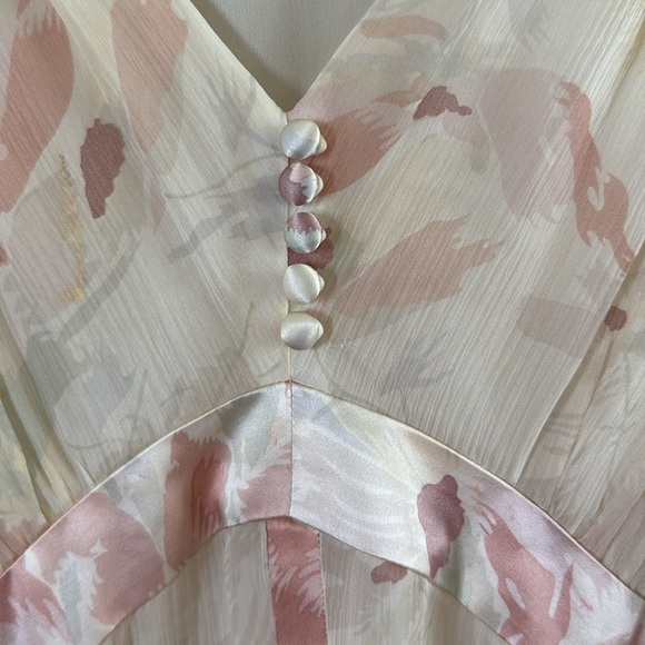 Ann Taylor Pink Ivory Floral Silk Dress Y2K size 10 Fairy Whimsical - Picture 5 of 6